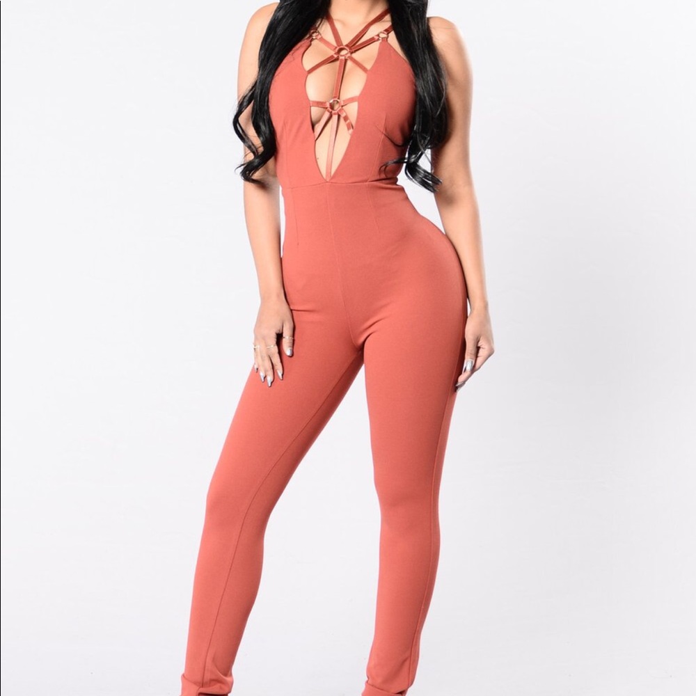 Fashion nova orange jumpsuit